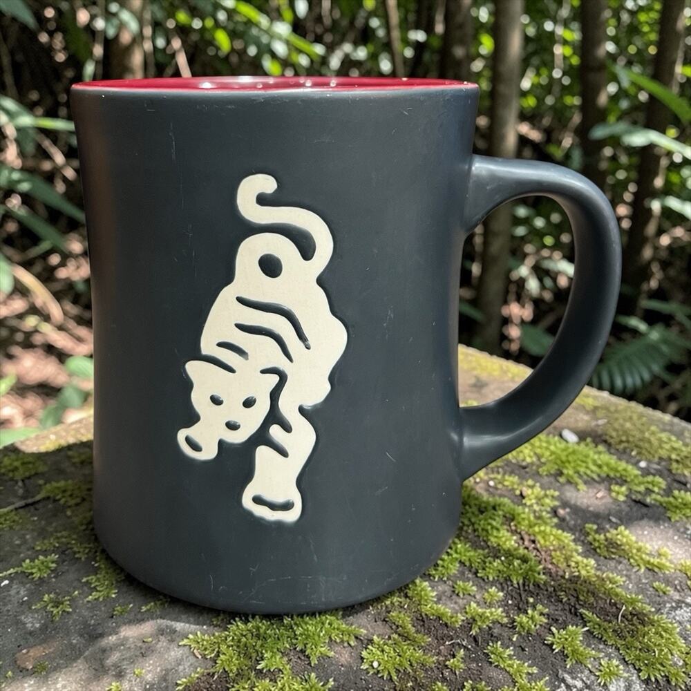 Starbucks Sumatra Tiger Mug 2012 Black Bone China 16oz Coffee Cup EUC